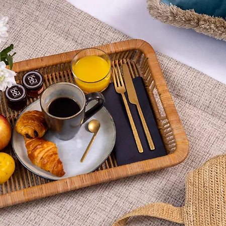 Fior D'aliza 3* Париж