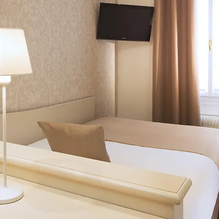 Fior D'aliza Отель 3*