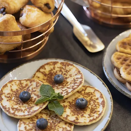 Fior D'aliza Отель Париж