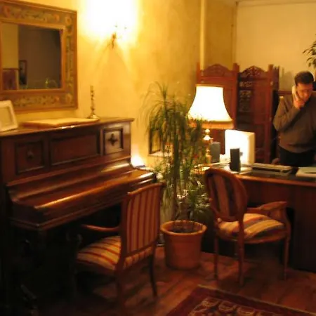 Fior D'aliza Hotel Paris